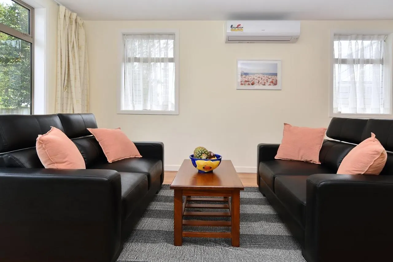 Clyde 106 - Christchurch Holiday Homes