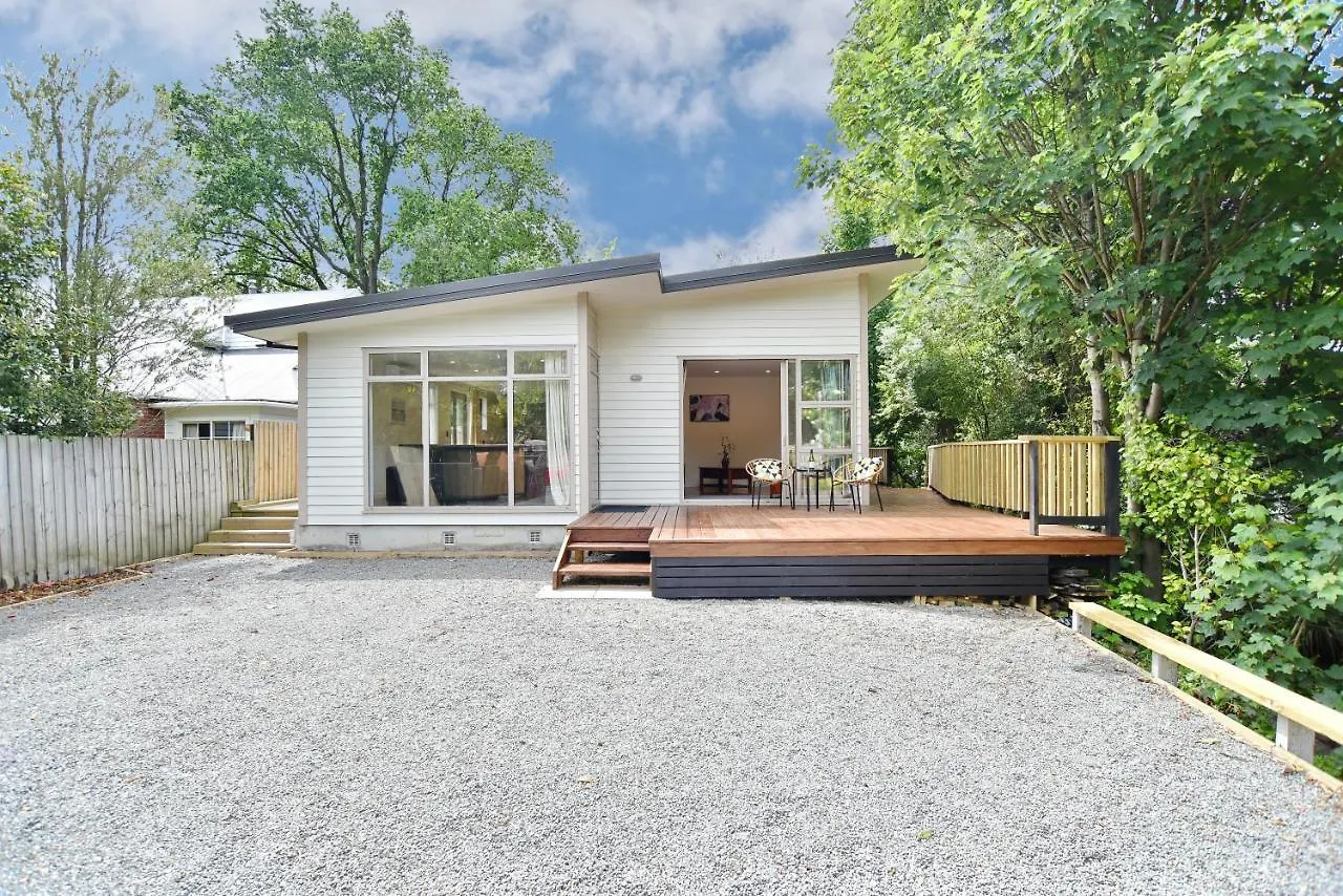 Clyde 106 - Christchurch Holiday Homes New Zealand